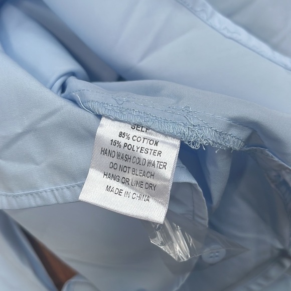 NWT Cherish Woman’s Multi Color Skull Light Blue Button Down Size S - Picture 7 of 7